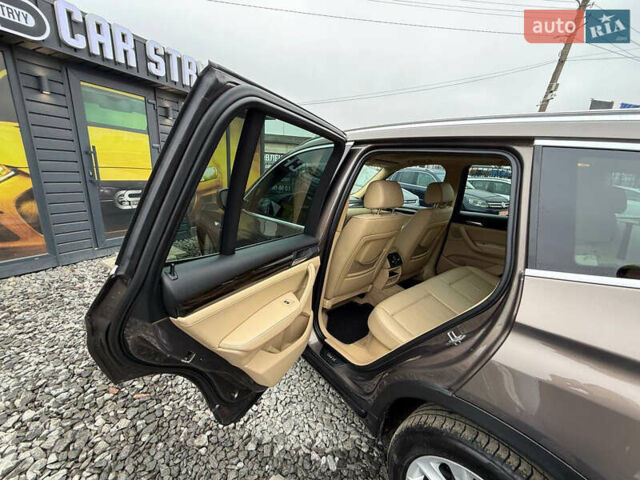 Коричневий БМВ Х3, об'ємом двигуна 3 л та пробігом 301 тис. км за 9999 $, фото 40 на Automoto.ua