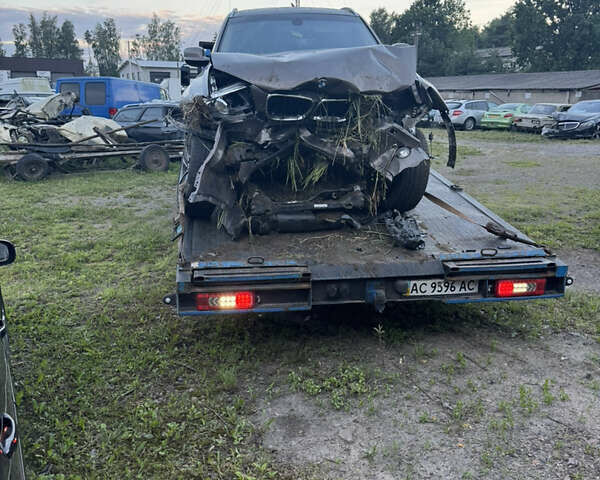 Коричневый БМВ Х3, объемом двигателя 2 л и пробегом 145 тыс. км за 6500 $, фото 2 на Automoto.ua