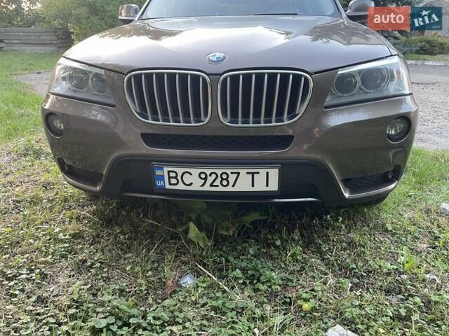 Коричневый БМВ Х3, объемом двигателя 2 л и пробегом 202 тыс. км за 12500 $, фото 12 на Automoto.ua