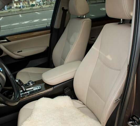 Коричневий БМВ Х3, об'ємом двигуна 2 л та пробігом 275 тис. км за 12500 $, фото 12 на Automoto.ua