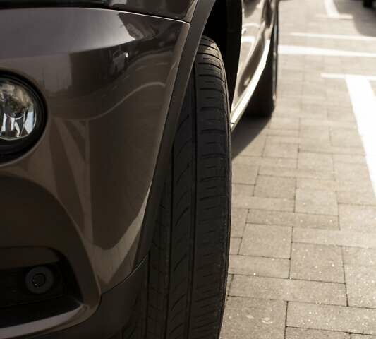 Коричневий БМВ Х3, об'ємом двигуна 2 л та пробігом 275 тис. км за 12500 $, фото 19 на Automoto.ua