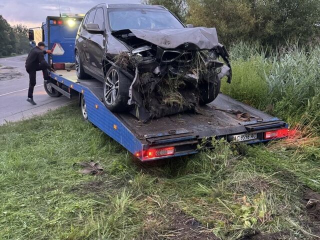 Коричневый БМВ Х3, объемом двигателя 2 л и пробегом 145 тыс. км за 6500 $, фото 4 на Automoto.ua