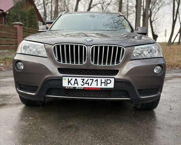 Коричневый БМВ Х3, объемом двигателя 2 л и пробегом 303 тыс. км за 12650 $, фото 4 на Automoto.ua