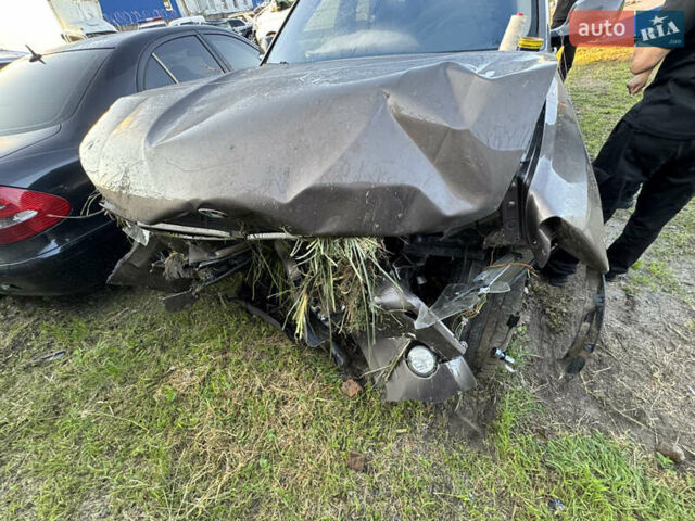 Коричневый БМВ Х3, объемом двигателя 2 л и пробегом 145 тыс. км за 6500 $, фото 6 на Automoto.ua