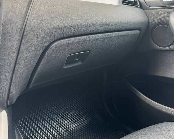 Коричневый БМВ Х3, объемом двигателя 2 л и пробегом 230 тыс. км за 16900 $, фото 27 на Automoto.ua