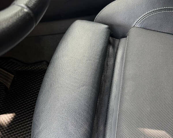 Коричневый БМВ Х3, объемом двигателя 2 л и пробегом 230 тыс. км за 16900 $, фото 23 на Automoto.ua