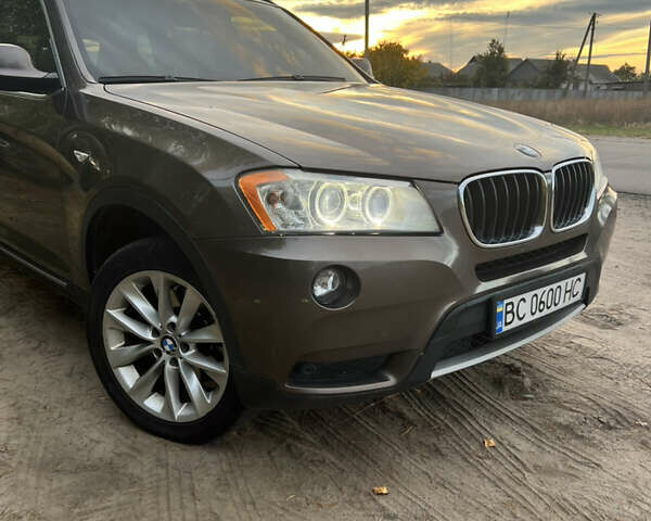 Коричневый БМВ Х3, объемом двигателя 2 л и пробегом 195 тыс. км за 14000 $, фото 5 на Automoto.ua