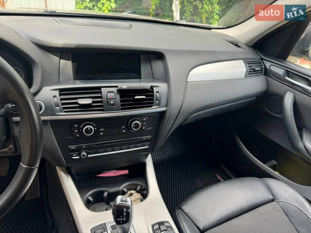 Коричневый БМВ Х3, объемом двигателя 2 л и пробегом 230 тыс. км за 16900 $, фото 26 на Automoto.ua