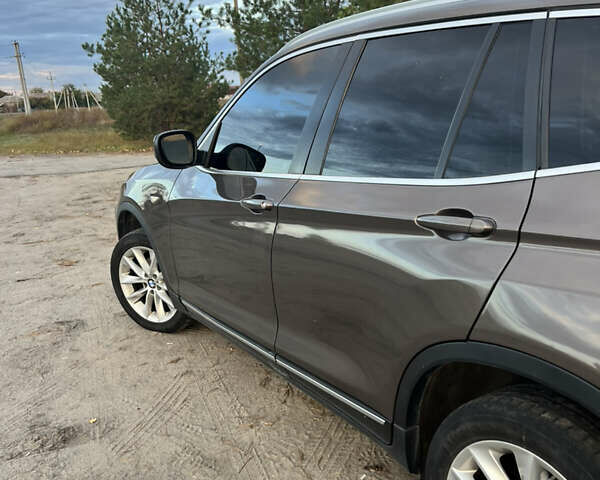 Коричневый БМВ Х3, объемом двигателя 2 л и пробегом 195 тыс. км за 14000 $, фото 16 на Automoto.ua