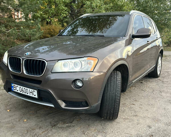Коричневый БМВ Х3, объемом двигателя 2 л и пробегом 195 тыс. км за 14000 $, фото 2 на Automoto.ua