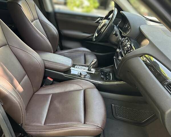 Коричневый БМВ Х3, объемом двигателя 2.99 л и пробегом 190 тыс. км за 21682 $, фото 8 на Automoto.ua