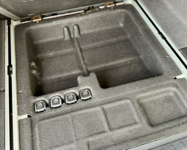 Коричневый БМВ Х3, объемом двигателя 2 л и пробегом 81 тыс. км за 20500 $, фото 18 на Automoto.ua