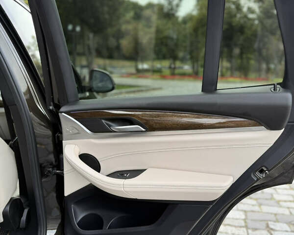 Коричневий БМВ Х3, об'ємом двигуна 2 л та пробігом 73 тис. км за 28500 $, фото 33 на Automoto.ua