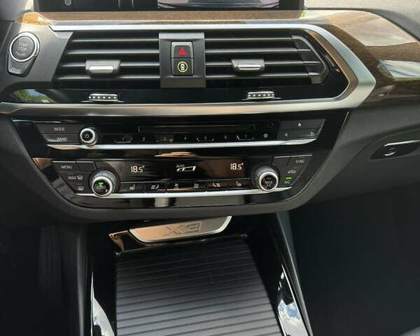 Коричневый БМВ Х3, объемом двигателя 2 л и пробегом 79 тыс. км за 29993 $, фото 5 на Automoto.ua