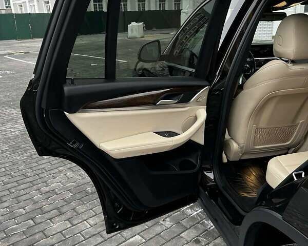 Коричневый БМВ Х3, объемом двигателя 2 л и пробегом 106 тыс. км за 26900 $, фото 18 на Automoto.ua