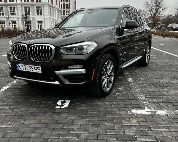 Коричневый БМВ Х3, объемом двигателя 2 л и пробегом 106 тыс. км за 26900 $, фото 4 на Automoto.ua