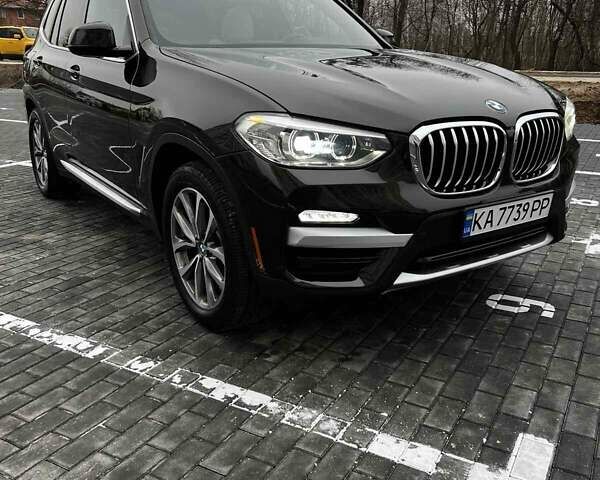 Коричневый БМВ Х3, объемом двигателя 2 л и пробегом 106 тыс. км за 26900 $, фото 1 на Automoto.ua