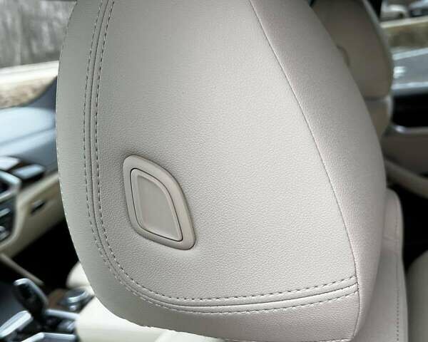 Коричневый БМВ Х3, объемом двигателя 2 л и пробегом 106 тыс. км за 26900 $, фото 28 на Automoto.ua