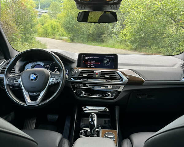 Коричневый БМВ Х3, объемом двигателя 2 л и пробегом 79 тыс. км за 29993 $, фото 6 на Automoto.ua