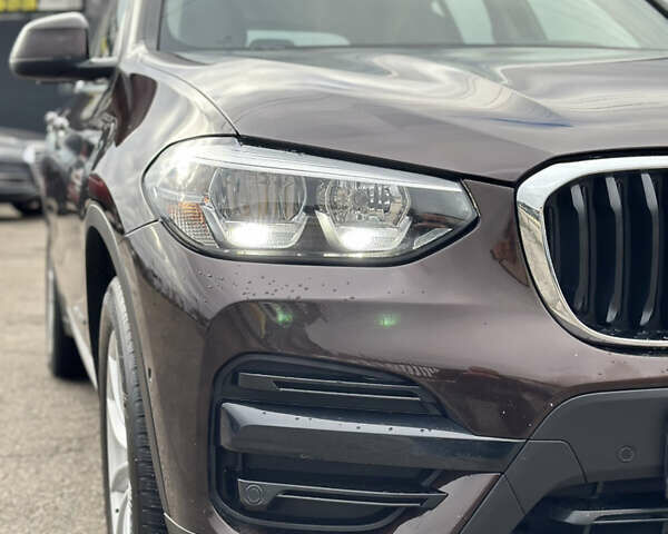 Коричневий БМВ Х3, об'ємом двигуна 2 л та пробігом 115 тис. км за 29900 $, фото 9 на Automoto.ua