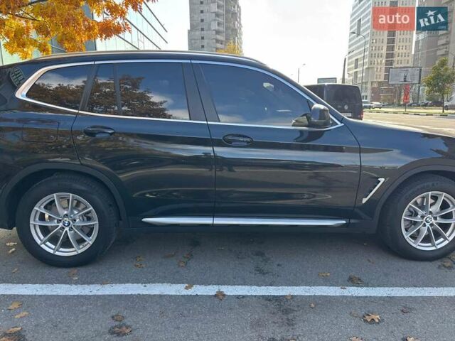 Коричневый БМВ Х3, объемом двигателя 2 л и пробегом 9 тыс. км за 49900 $, фото 17 на Automoto.ua