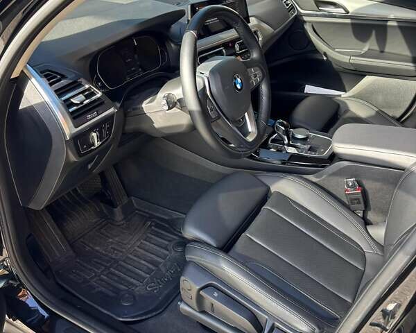 Коричневый БМВ Х3, объемом двигателя 2 л и пробегом 9 тыс. км за 49900 $, фото 10 на Automoto.ua