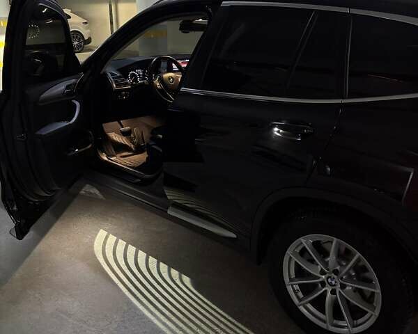 Коричневый БМВ Х3, объемом двигателя 2 л и пробегом 9 тыс. км за 49900 $, фото 13 на Automoto.ua