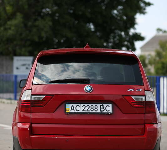 Красный БМВ Х3, объемом двигателя 2 л и пробегом 300 тыс. км за 8000 $, фото 3 на Automoto.ua