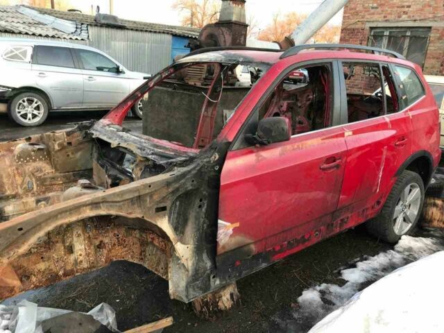Красный БМВ Х3, объемом двигателя 0 л и пробегом 3 тыс. км за 2500 $, фото 2 на Automoto.ua