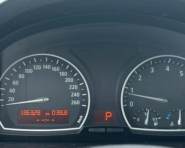 Червоний БМВ Х3, об'ємом двигуна 2.5 л та пробігом 136 тис. км за 13500 $, фото 11 на Automoto.ua