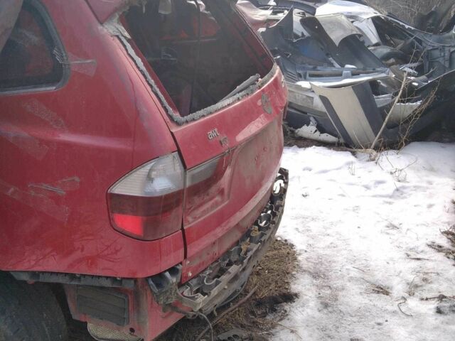 Красный БМВ Х3, объемом двигателя 0 л и пробегом 3 тыс. км за 2500 $, фото 3 на Automoto.ua