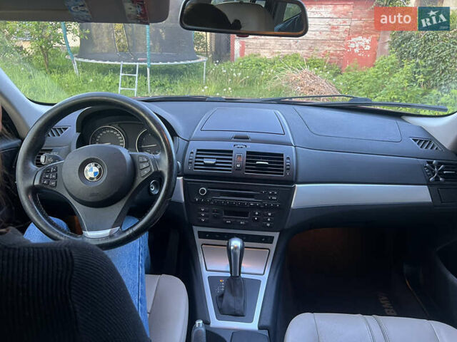 Червоний БМВ Х3, об'ємом двигуна 2 л та пробігом 204 тис. км за 10000 $, фото 5 на Automoto.ua