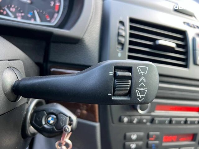 Червоний БМВ Х3, об'ємом двигуна 3 л та пробігом 237 тис. км за 11390 $, фото 24 на Automoto.ua