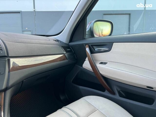 Червоний БМВ Х3, об'ємом двигуна 3 л та пробігом 237 тис. км за 11390 $, фото 31 на Automoto.ua