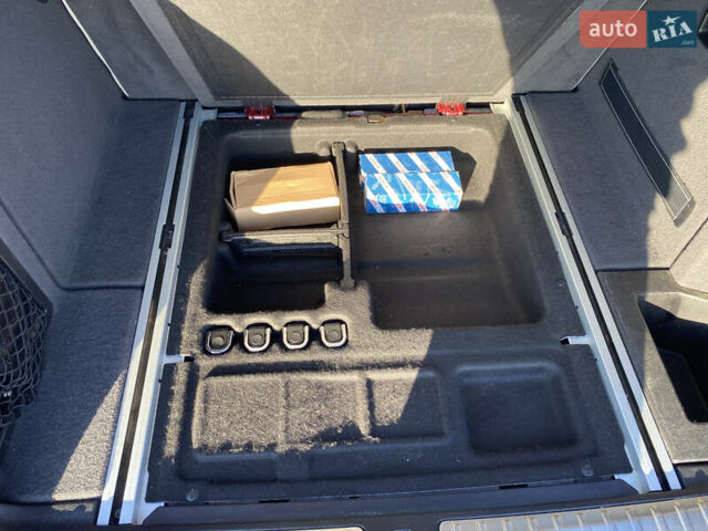 Красный БМВ Х3, объемом двигателя 2 л и пробегом 265 тыс. км за 13600 $, фото 23 на Automoto.ua