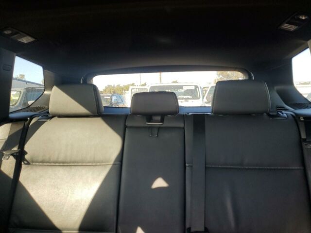 Красный БМВ Х3, объемом двигателя 2 л и пробегом 198 тыс. км за 8100 $, фото 9 на Automoto.ua