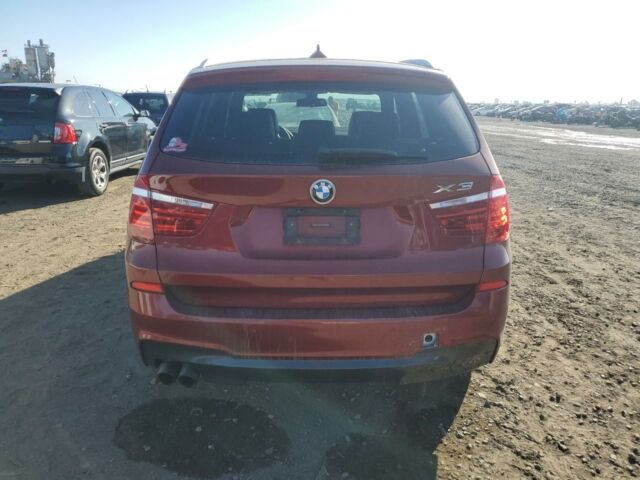 Красный БМВ Х3, объемом двигателя 2 л и пробегом 198 тыс. км за 8100 $, фото 4 на Automoto.ua