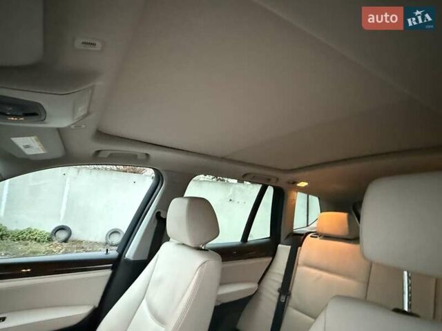 Червоний БМВ Х3, об'ємом двигуна 2 л та пробігом 187 тис. км за 10800 $, фото 21 на Automoto.ua