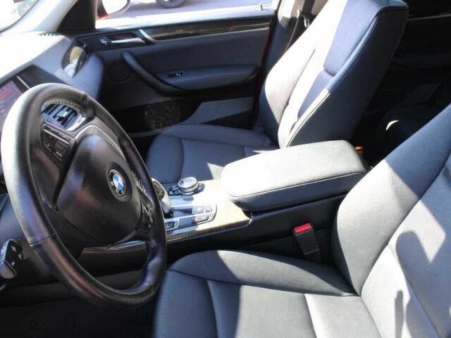 Красный БМВ Х3, объемом двигателя 2 л и пробегом 75 тыс. км за 10500 $, фото 8 на Automoto.ua