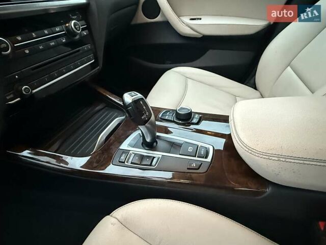 Червоний БМВ Х3, об'ємом двигуна 2 л та пробігом 187 тис. км за 10800 $, фото 19 на Automoto.ua