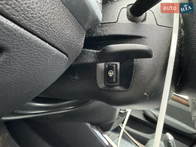 Червоний БМВ Х3, об'ємом двигуна 2 л та пробігом 99 тис. км за 10800 $, фото 22 на Automoto.ua