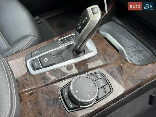 Червоний БМВ Х3, об'ємом двигуна 2 л та пробігом 99 тис. км за 10800 $, фото 13 на Automoto.ua