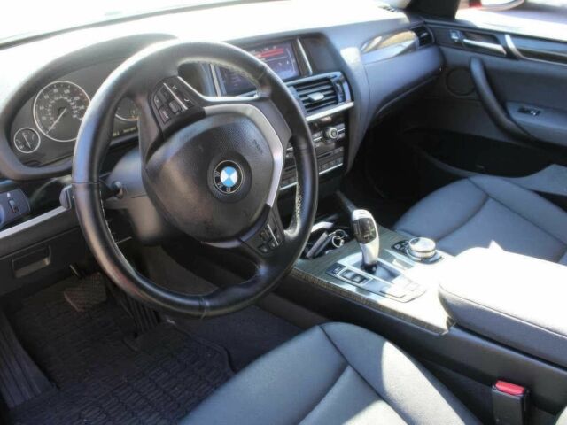 Красный БМВ Х3, объемом двигателя 2 л и пробегом 75 тыс. км за 10500 $, фото 7 на Automoto.ua