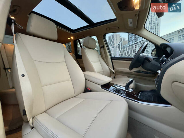 Красный БМВ Х3, объемом двигателя 2 л и пробегом 64 тыс. км за 17499 $, фото 20 на Automoto.ua