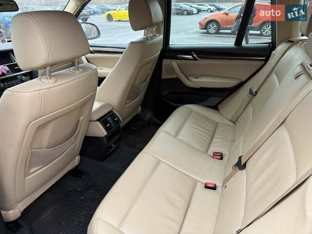 Красный БМВ Х3, объемом двигателя 2 л и пробегом 130 тыс. км за 17000 $, фото 8 на Automoto.ua