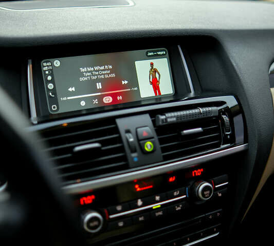 Красный БМВ Х3, объемом двигателя 2 л и пробегом 180 тыс. км за 16200 $, фото 13 на Automoto.ua