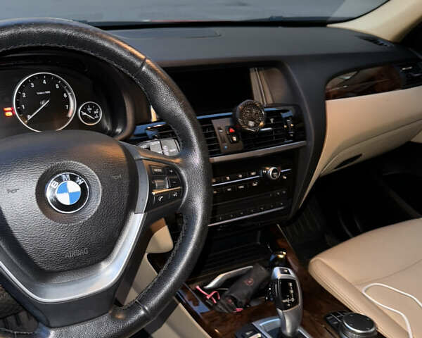 Красный БМВ Х3, объемом двигателя 2 л и пробегом 134 тыс. км за 21500 $, фото 13 на Automoto.ua