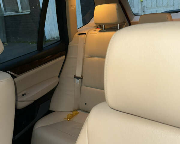 Красный БМВ Х3, объемом двигателя 2 л и пробегом 134 тыс. км за 21500 $, фото 14 на Automoto.ua