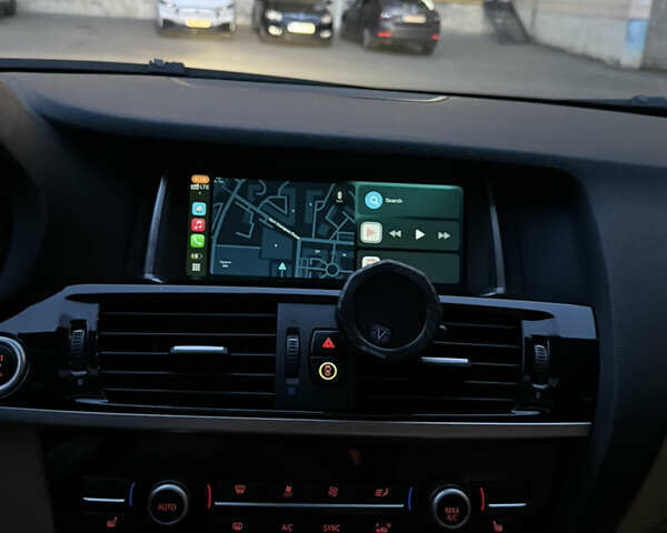 Красный БМВ Х3, объемом двигателя 2 л и пробегом 134 тыс. км за 21500 $, фото 26 на Automoto.ua