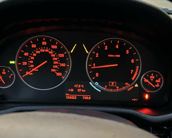 Красный БМВ Х3, объемом двигателя 2 л и пробегом 134 тыс. км за 21500 $, фото 27 на Automoto.ua